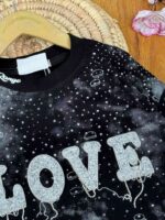 کراپ دخترانه بیرونی love - Image 5
