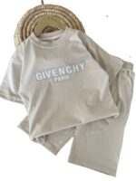 تیشرت و شلوارک راحتی پسرانه Givenchy - Image 4